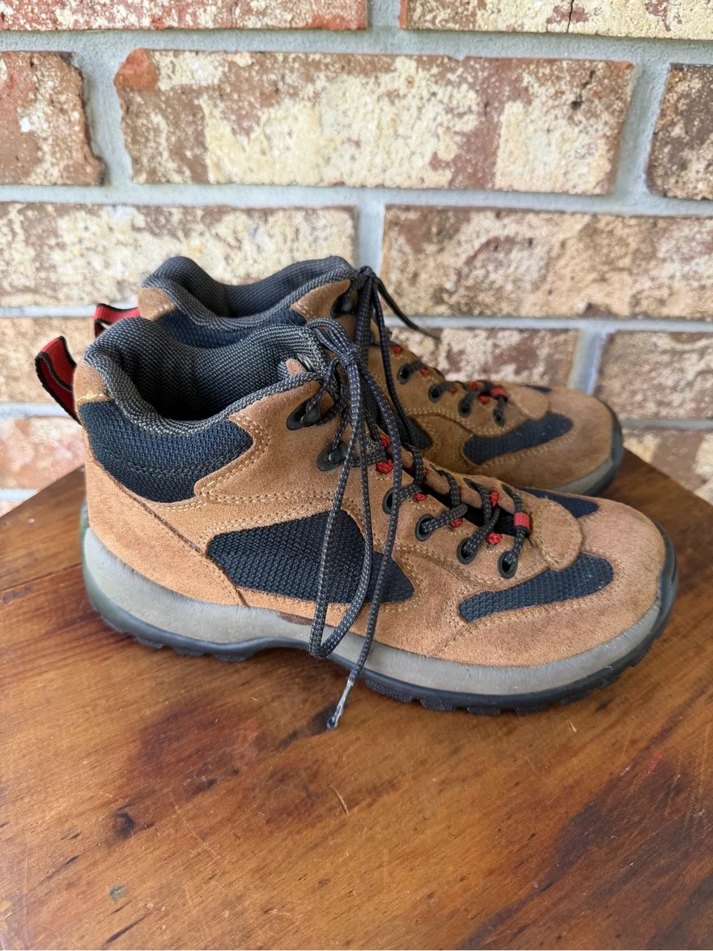 Lands' End Suede Trail Hiking Boots Women’s Size 7M